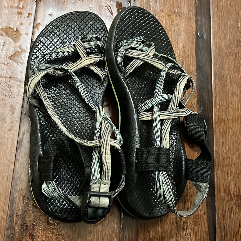 Chacos - Picture 2 of 2